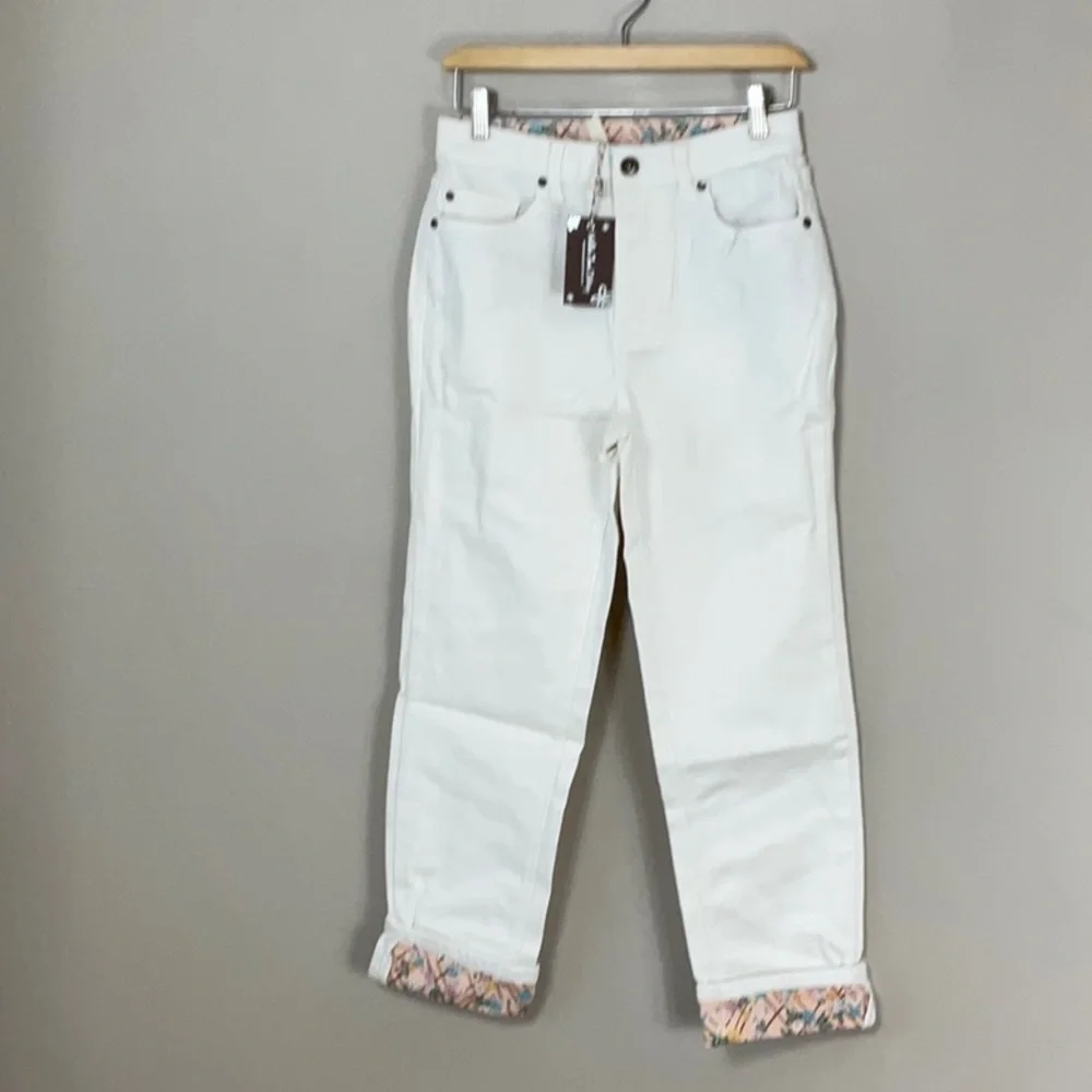 Matilda Jane Secret Stretch Jeans Cuffed High Rise Floral Accent